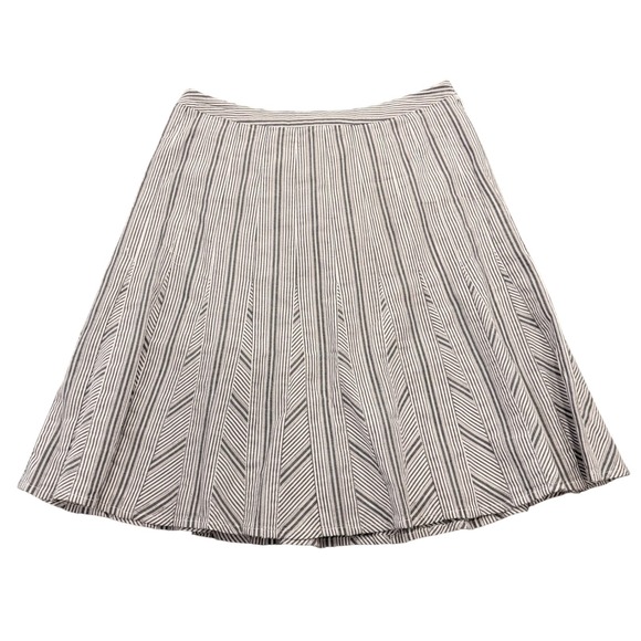 Talbots Dresses & Skirts - Talbots Striped ALine Flare Skirt Womens 8P White Gray Lined Mitered Chevron VTG